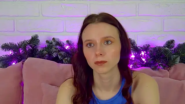 ArinaKubrick online show from 12.17.25