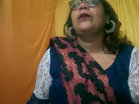 MISTI KOLK online show from 01.08.26