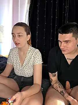 FoxyToxy online show from 12.15.25