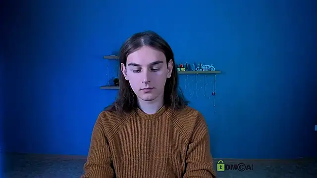 Snapshot of adrian_hart chatting on 01.13.26 adrian hart online show from 01.13.26