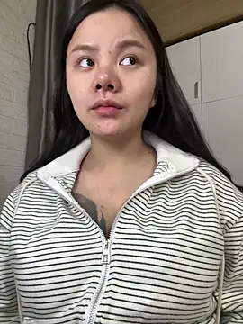 leo-kitty online show from 02.15.26