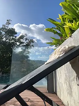 SunnyShiney online show from 02.12.26