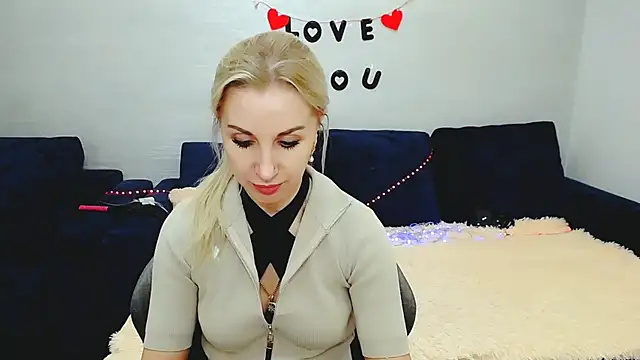 Snapshot of Hanna--Sweet chatting on 02.26.26 Hanna--Sweet online show from 02.26.26