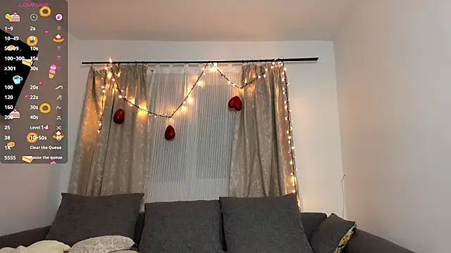 SweetViperr online show from 02.18.26