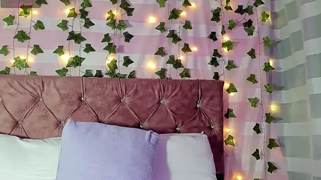 Ayla-marttinez online show from 03.31.26