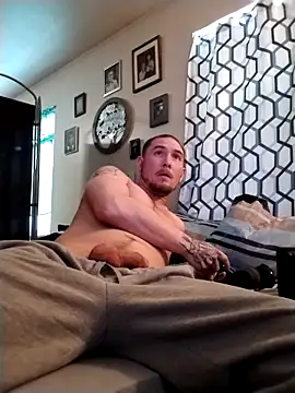 Snapshot of sexywhitedick@xh chatting on 12.16.25 sexywhitedickxh online show from 12.16.25