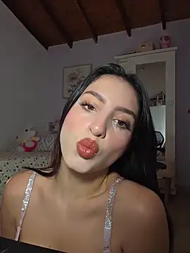 Esmeralda Rossi online show from 02.02.26