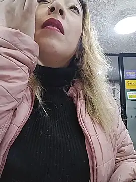 DanaMontana online show from 04.16.26