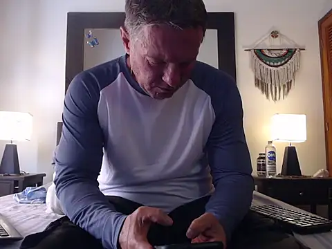 TommyLopez online show from 12.17.25