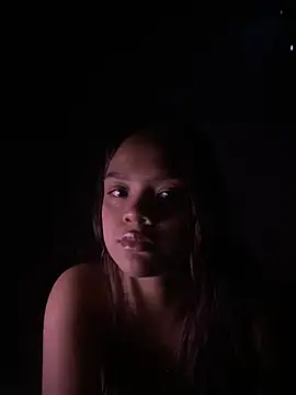 Snapshot of sadashikiss chatting on 12.17.25 sadashikiss online show from 12.17.25