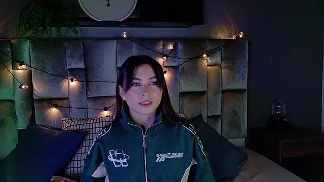 Miia Anderson online show from 02.20.26