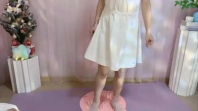 Pinkgirl520 online show from 01.13.26