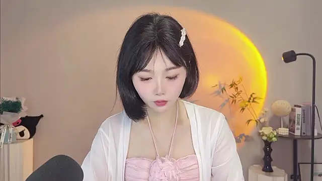 Pinkgirl520 online show from 05.31.26