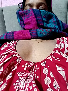 riyankabiswas201 online show from 12.14.25