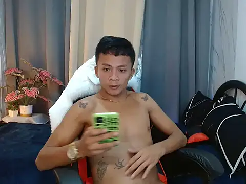 ur twinkKirk6969 online show from 03.27.26