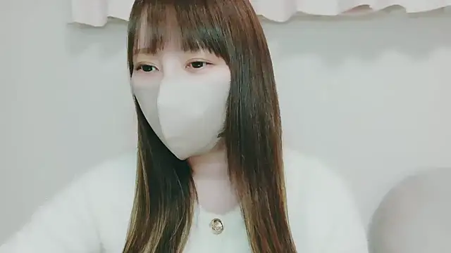 Snapshot of yuyuchan__ chatting on 12.23.25 yuyuchan online show from 12.23.25