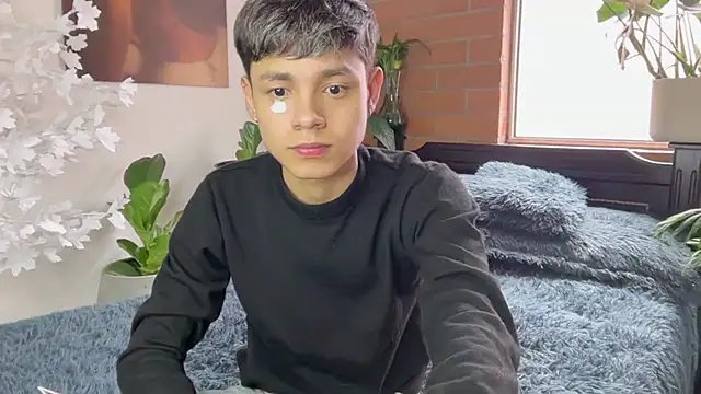 Snapshot of Andy_Belier23 chatting on 02.11.26 Andy Belier23 online show from 02.11.26