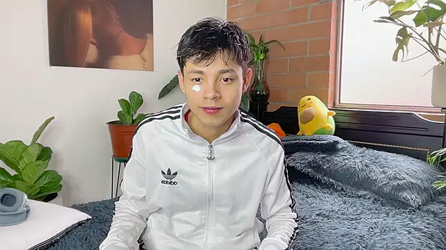 Snapshot of Andy_Belier23 chatting on 02.18.26 Andy Belier23 online show from 02.18.26