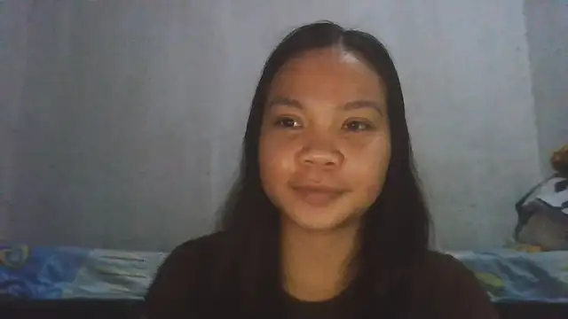 Snapshot of MauriceHalladay chatting on 12.20.25 MauriceHalladay online show from 12.20.25