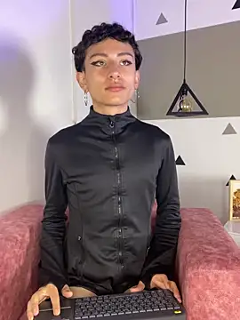 JiangShy666 online show from 12.14.25