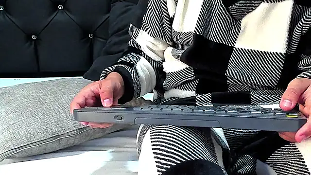 NathanBrookhs online show from 12.21.25