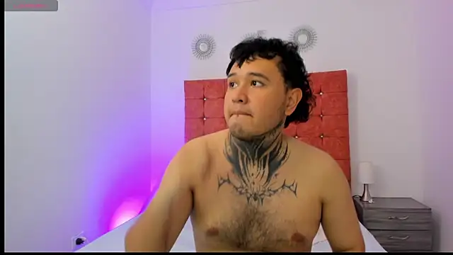 Beele and Evie online show from 02.22.26