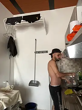 jamess 0 online show from 04.18.26