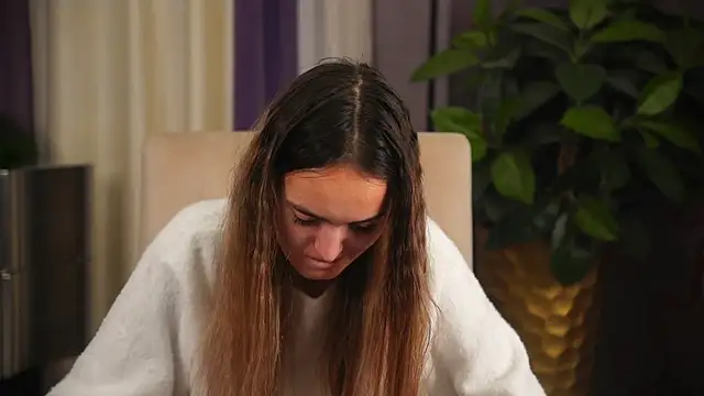 ReathaRagone online show from 12.16.25