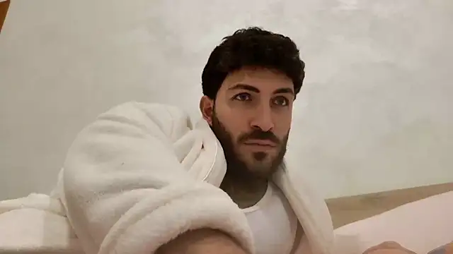 Snapshot of mark_ariete chatting on 12.14.25 mark ariete online show from 12.14.25