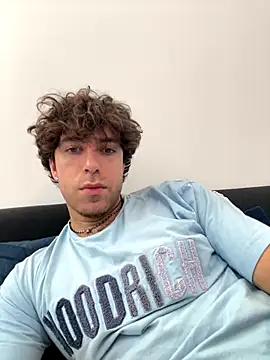 icyninesix online show from 12.14.25