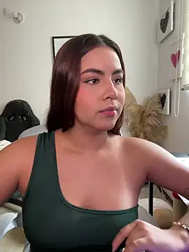 Snapshot of Zarahs_Blare1 chatting on 07.12.26 Zarahs Blare1 online show from 07.12.26