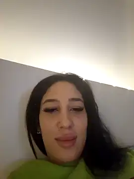 Snapshot of Byanca199 chatting on 12.14.25 Byanca199 online show from 12.14.25