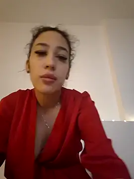 Snapshot of Byanca199 chatting on 12.15.25 Byanca199 online show from 12.15.25