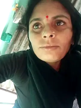 Snapshot of Ruchi9 chatting on 12.15.25 Ruchi9 online show from 12.15.25