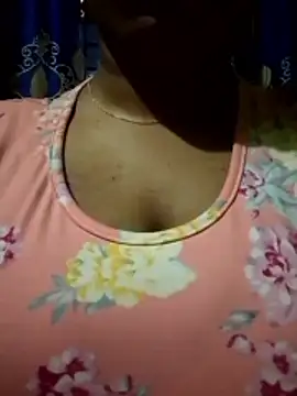 Queen-Tisha-Moni online show from 12.20.25