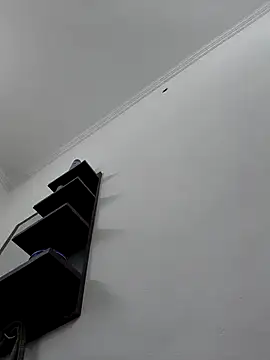 Snapshot of Jaminabeg chatting on 12.18.25 Jaminabeg online show from 12.18.25