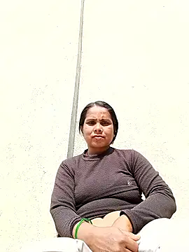 Shreya pandit online show from 01.18.26