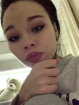 Snapshot of janeLoveSweetHeart chatting on 12.14.25 janeLoveSweetHeart online show from 12.14.25