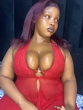 Snapshot of THICKBARBIE32 chatting on 07.02.26 THICKBARBIE32 online show from 07.02.26