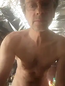 Snapshot of Quebec46 chatting on 02.15.26 Quebec46 online show from 02.15.26