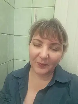 Snapshot of StellaLove777 chatting on 12.15.25 StellaLove777 online show from 12.15.25