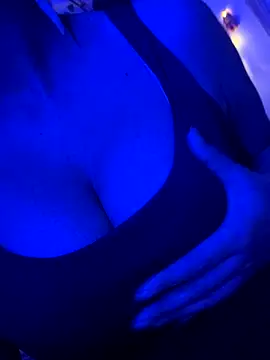 Raatkirani09 online show from 12.14.25