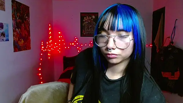  Veronicaa  online show from 04.18.26