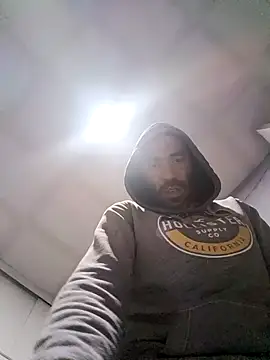 Snapshot of AntonioCeballos1234ad chatting on 12.15.25 AntonioCeballos1234ad online show from 12.15.25