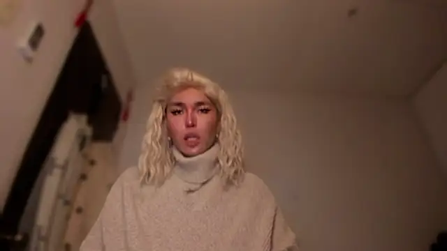 Snapshot of mxshemale_ladyboy chatting on 11.02.25 mxshemale ladyboy online show from 11.02.25