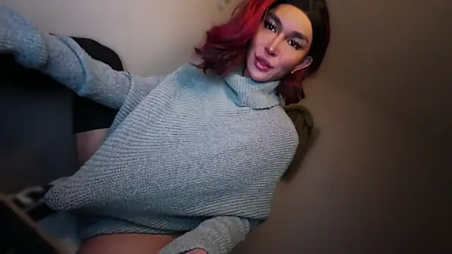 Snapshot of mxshemale_ladyboy chatting on 12.01.25 mxshemale ladyboy online show from 12.01.25