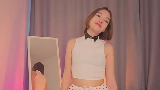 Leyla crsh online show from 01.10.26