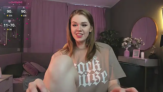 Snapshot of Alison_Doody chatting on 02.13.26 Alison Doody online show from 02.13.26