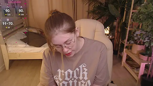 Snapshot of Alison_Doody chatting on 02.19.26 Alison Doody online show from 02.19.26