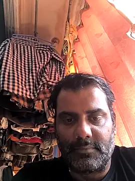 Snapshot of RoyallyYoursBaby chatting on 12.17.25 RoyallyYoursBaby online show from 12.17.25